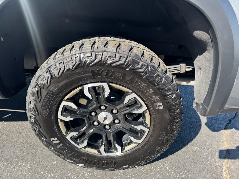 Chevrolet Silverado 1500 Vehicle Image 06