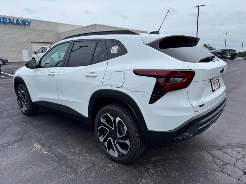 Chevrolet Trax Vehicle Image 05