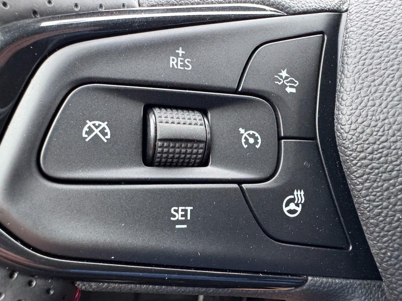 Chevrolet Trax Vehicle Image 11