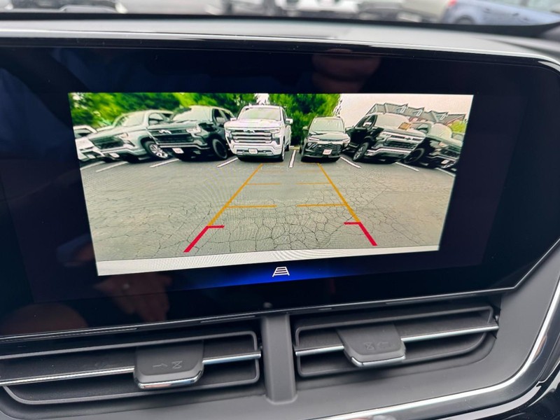 Chevrolet Trax Vehicle Image 15