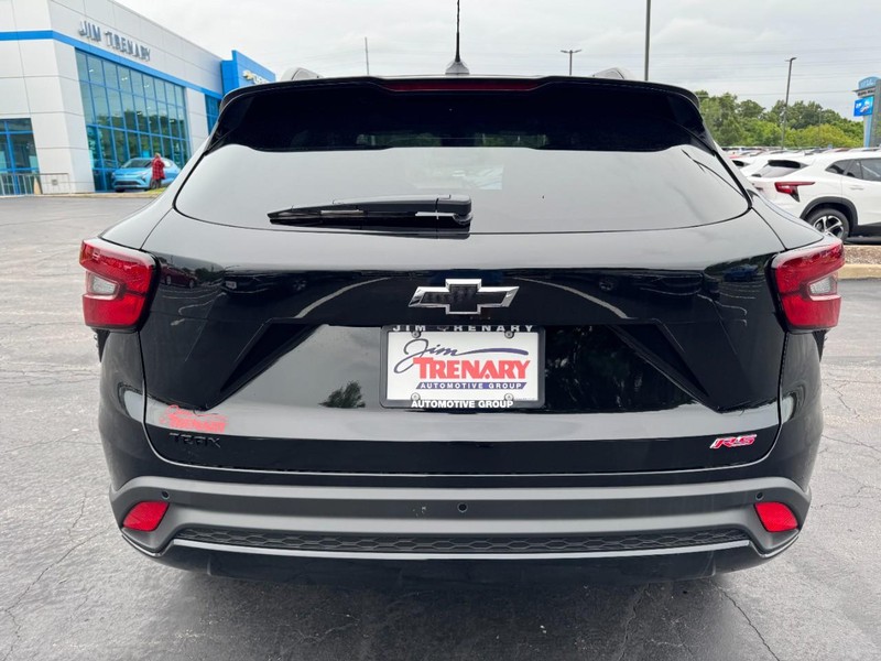Chevrolet Trax Vehicle Image 04