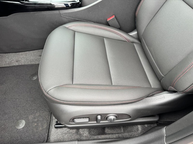 Chevrolet Trax Vehicle Image 09