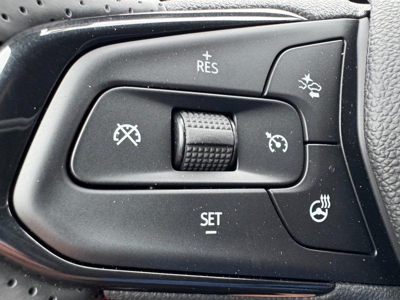 Chevrolet Trax Vehicle Image 11