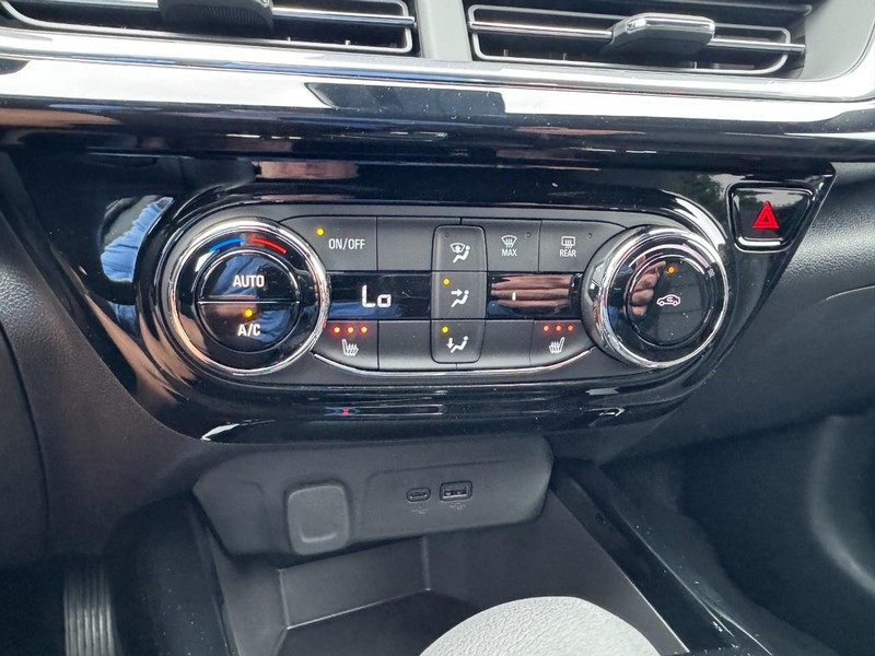 Chevrolet Trax Vehicle Image 13