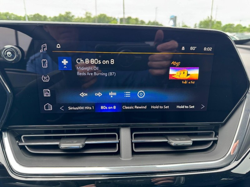 Chevrolet Trax Vehicle Image 14