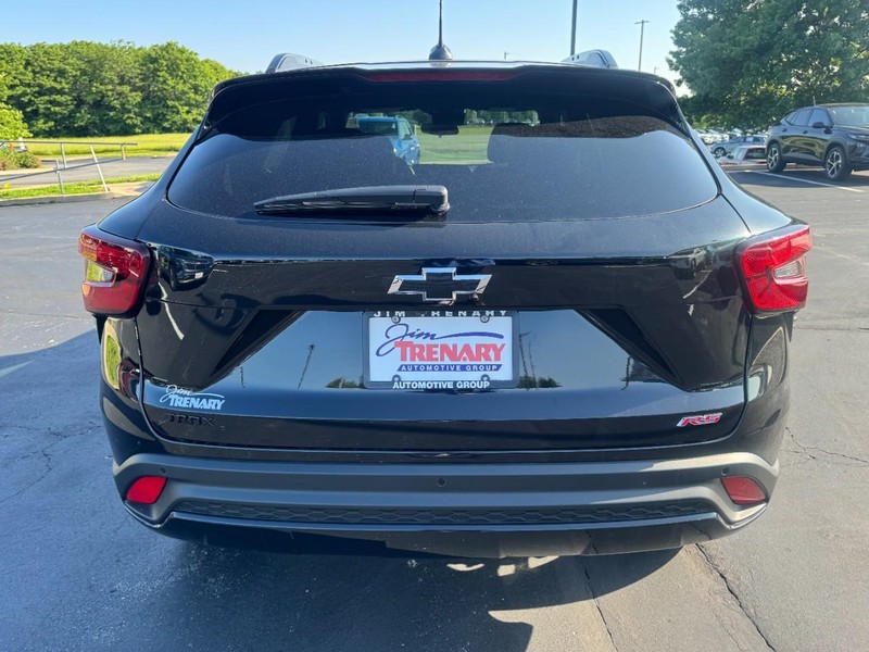 Chevrolet Trax Vehicle Image 04