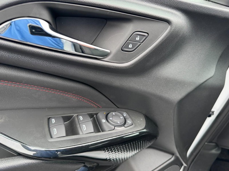 Chevrolet Trax Vehicle Image 10
