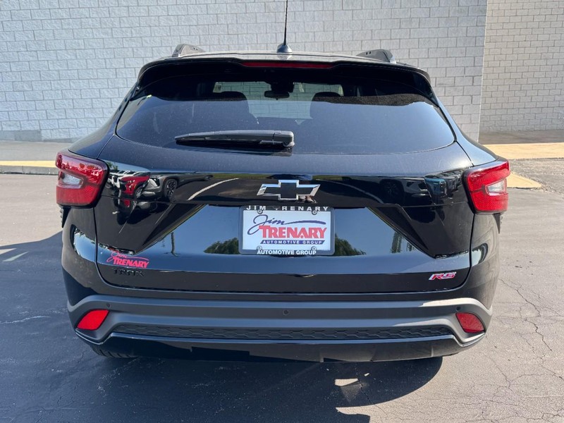 Chevrolet Trax Vehicle Image 04