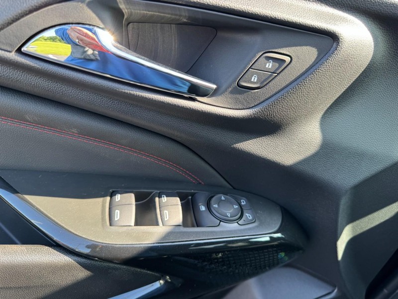 Chevrolet Trax Vehicle Image 10