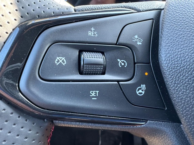 Chevrolet Trax Vehicle Image 11