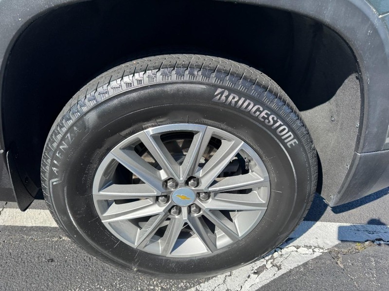Chevrolet Traverse Vehicle Image 07