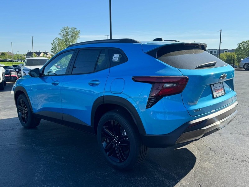 Chevrolet Trax Vehicle Image 05