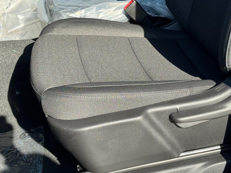 Chevrolet Silverado 2500HD Vehicle Image 10