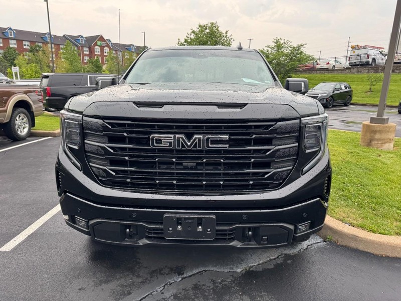 GMC Sierra 1500 Vehicle Image 03