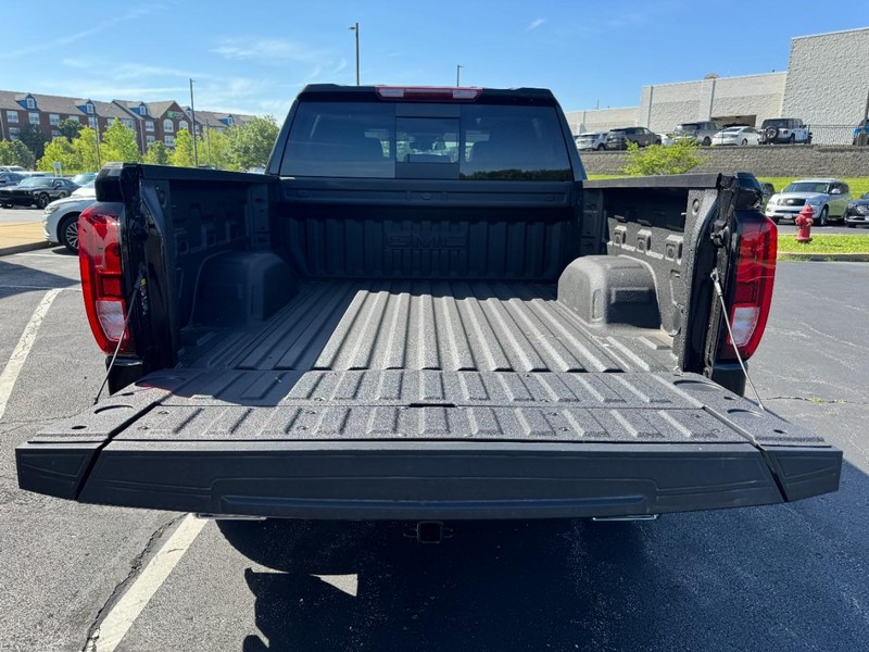 GMC Sierra 1500 Vehicle Image 06