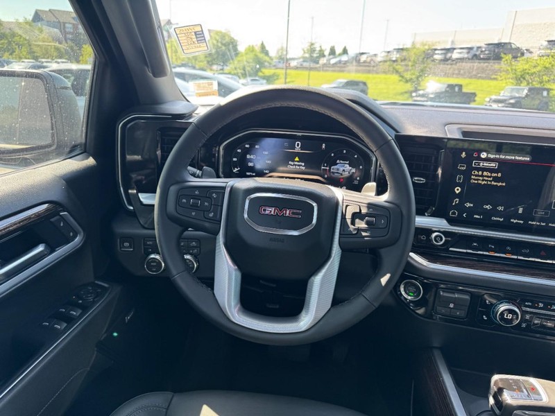 GMC Sierra 1500 Vehicle Image 13