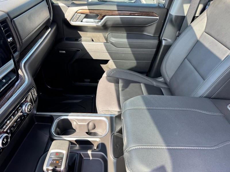GMC Sierra 1500 Vehicle Image 14