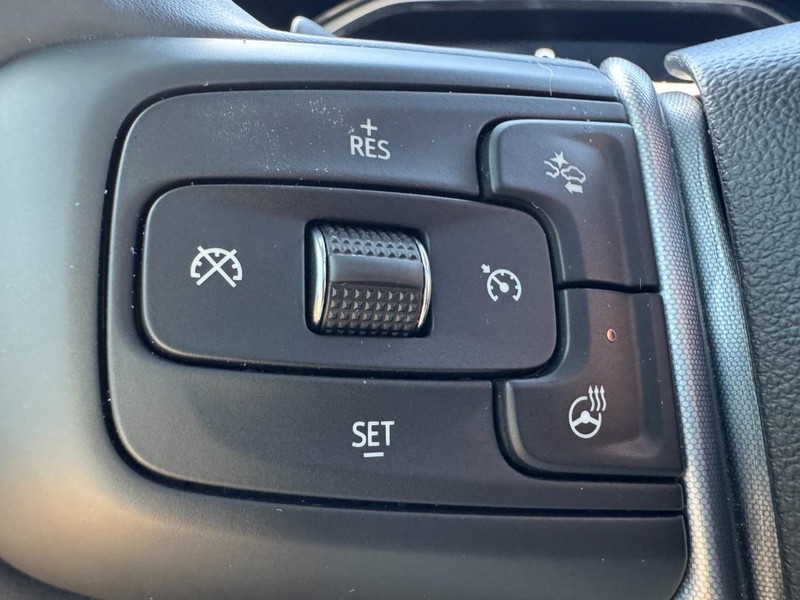 GMC Sierra 1500 Vehicle Image 18