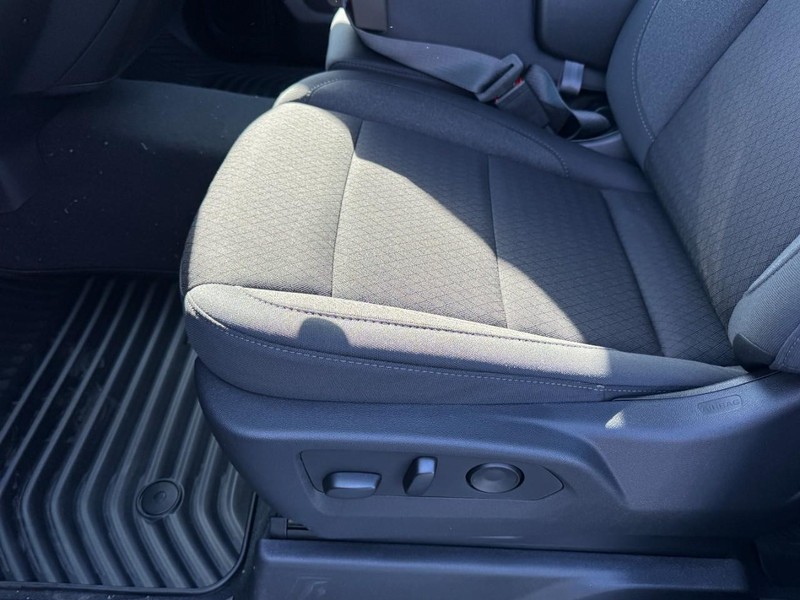 Chevrolet Silverado 1500 Vehicle Image 10