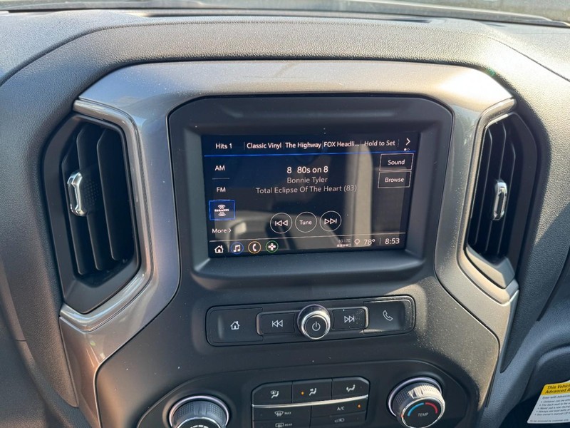 Chevrolet Silverado 1500 Vehicle Image 15