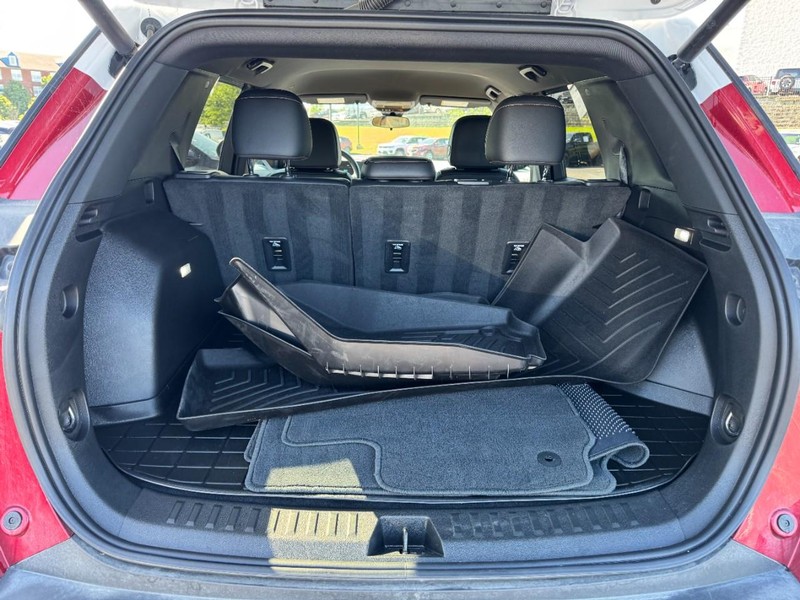 Chevrolet Equinox Vehicle Image 06