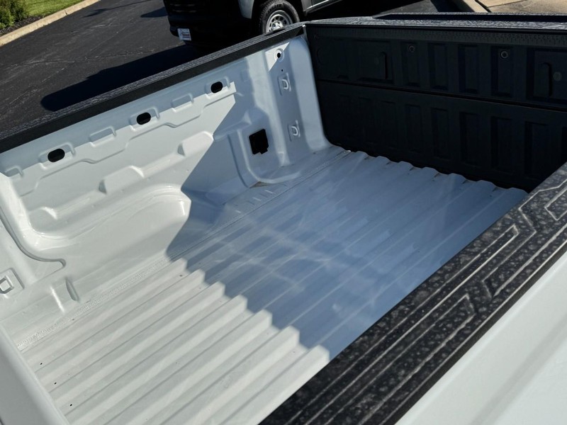 Chevrolet Colorado Vehicle Image 07