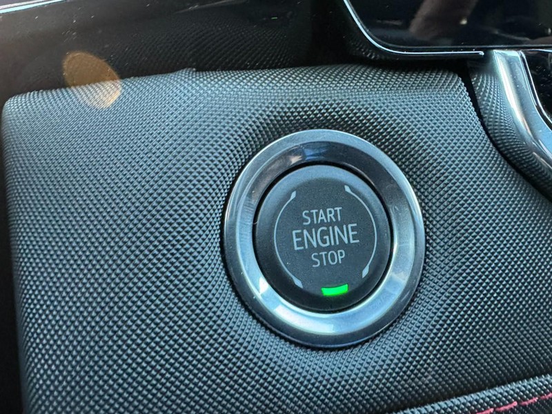 Chevrolet Colorado Vehicle Image 18