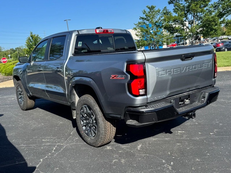 Chevrolet Colorado Vehicle Image 05