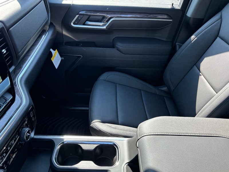 Chevrolet Silverado 1500 Vehicle Image 10