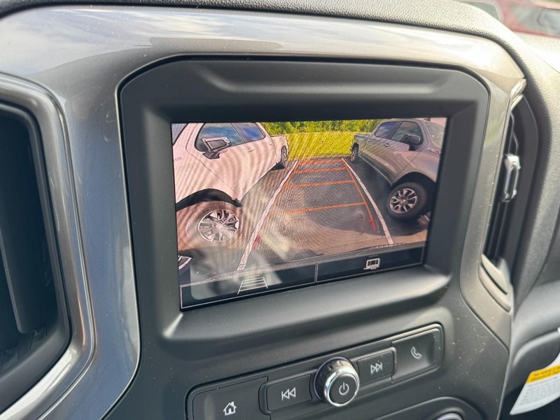 Chevrolet Silverado 1500 Vehicle Image 15