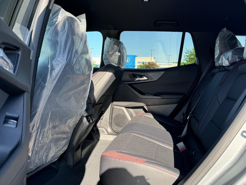 Chevrolet Equinox Vehicle Image 07
