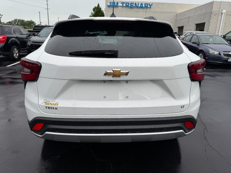 Chevrolet Trax Vehicle Image 04