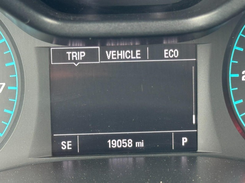 Chevrolet Colorado Vehicle Image 17