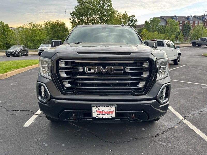 GMC Sierra 1500 Vehicle Image 02