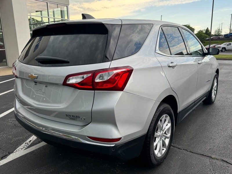 Chevrolet Equinox Vehicle Full-screen Gallery Image 03