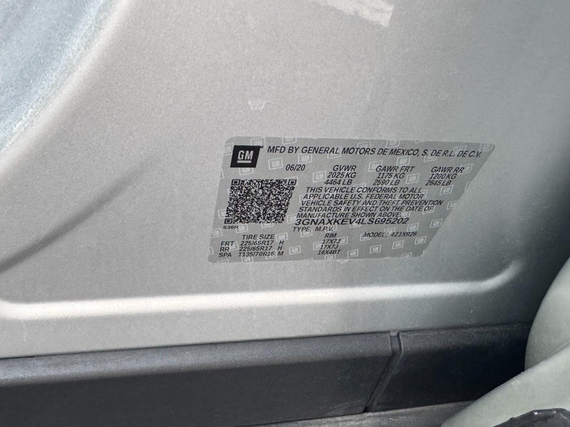 Chevrolet Equinox Vehicle Full-screen Gallery Image 23