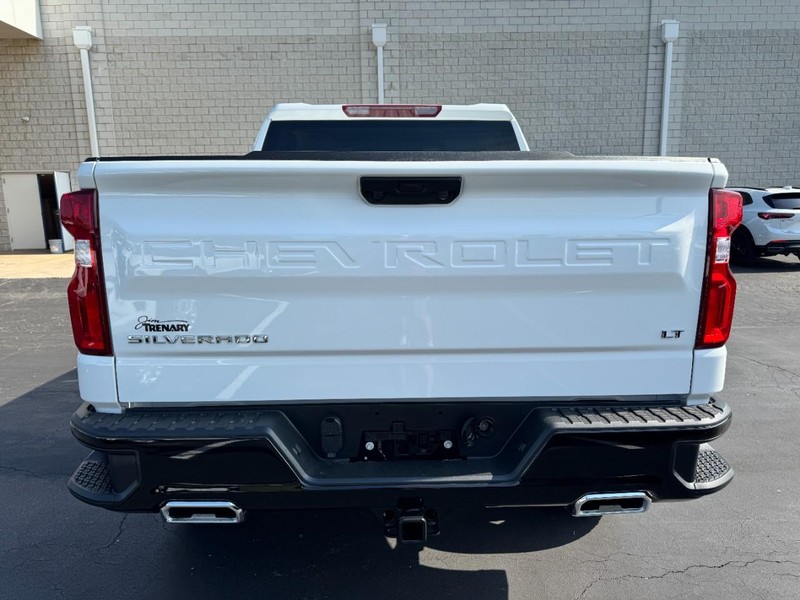Chevrolet Silverado 1500 Vehicle Image 05