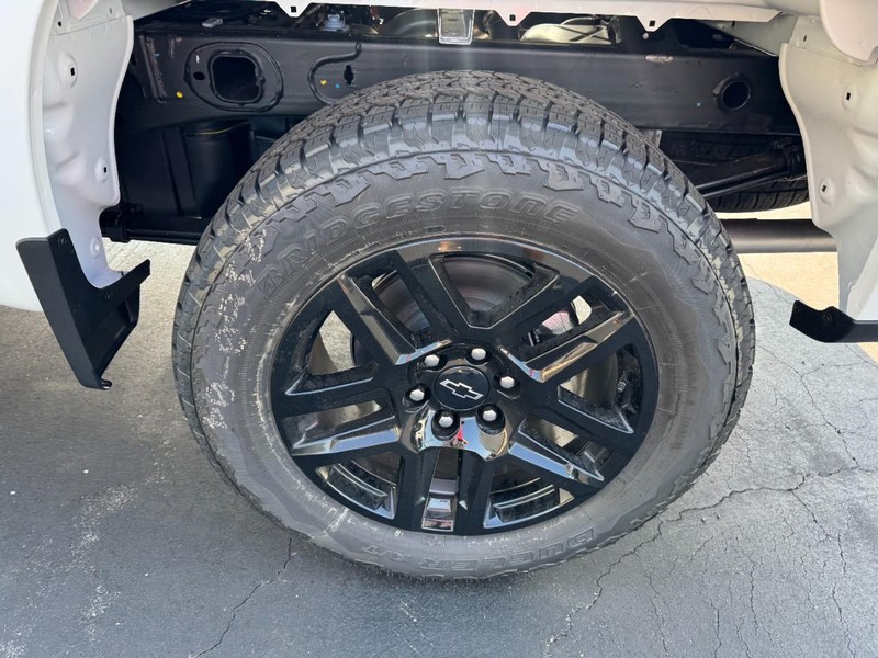 Chevrolet Silverado 1500 Vehicle Image 07