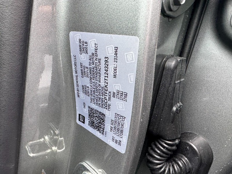 Chevrolet Colorado Vehicle Image 17