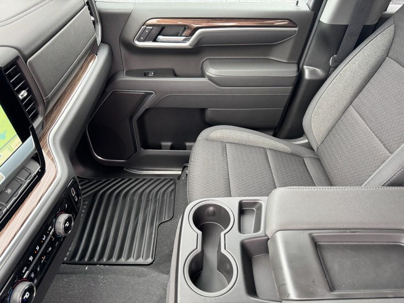 Chevrolet Silverado 1500 Vehicle Image 10