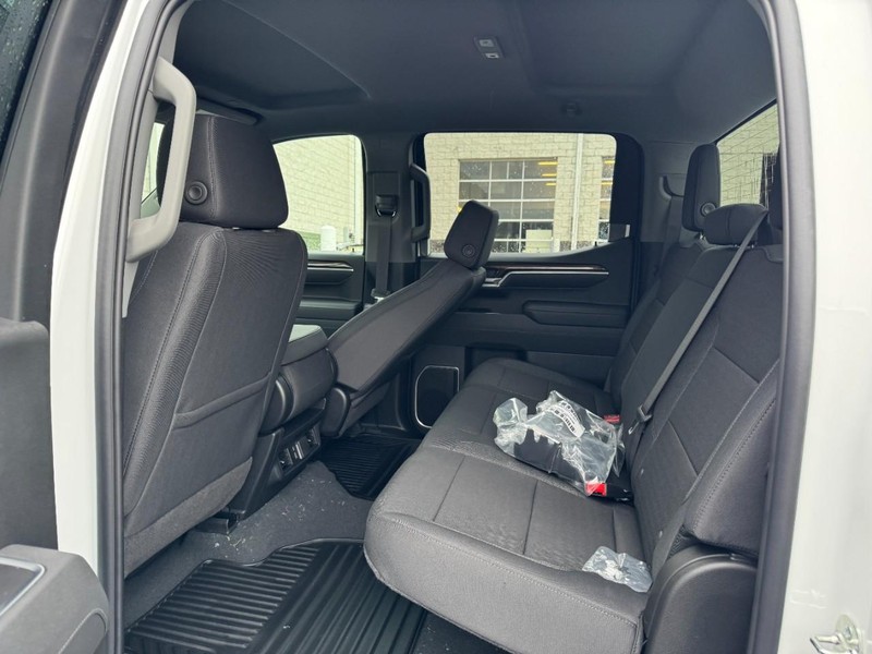 Chevrolet Silverado 1500 Vehicle Image 09