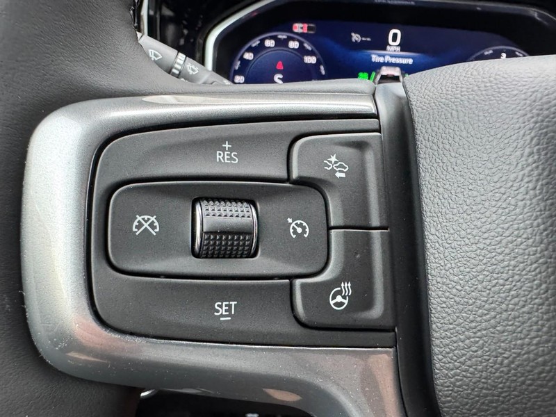 Chevrolet Silverado 1500 Vehicle Image 14