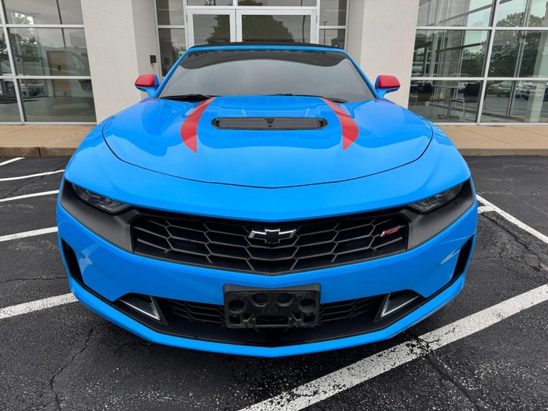 Chevrolet Camaro Vehicle Image 02