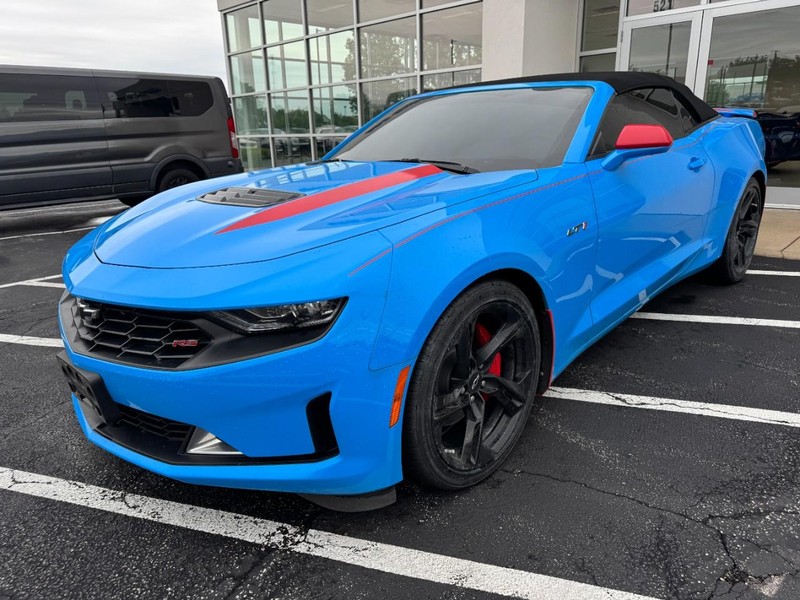 Chevrolet Camaro Vehicle Image 03