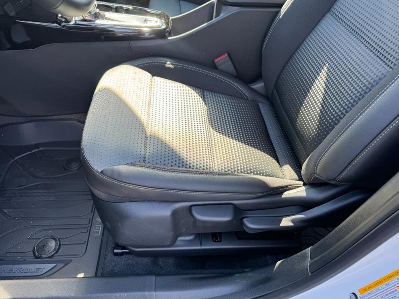 Chevrolet Trax Vehicle Image 09