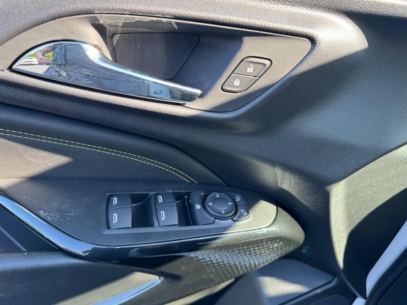 Chevrolet Trax Vehicle Image 10