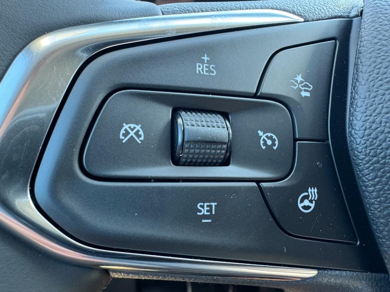 Chevrolet Trax Vehicle Image 11