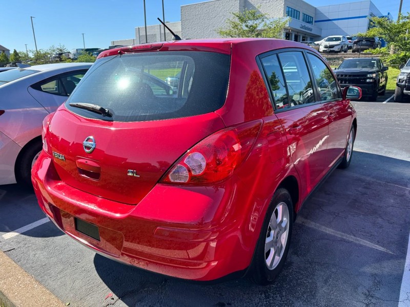 Nissan Versa Vehicle Image 03