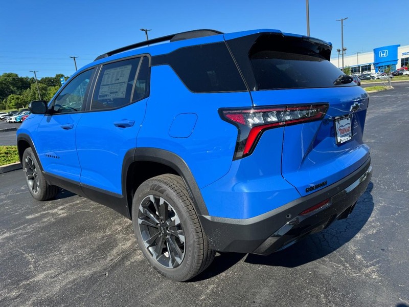 Chevrolet Equinox Vehicle Image 05