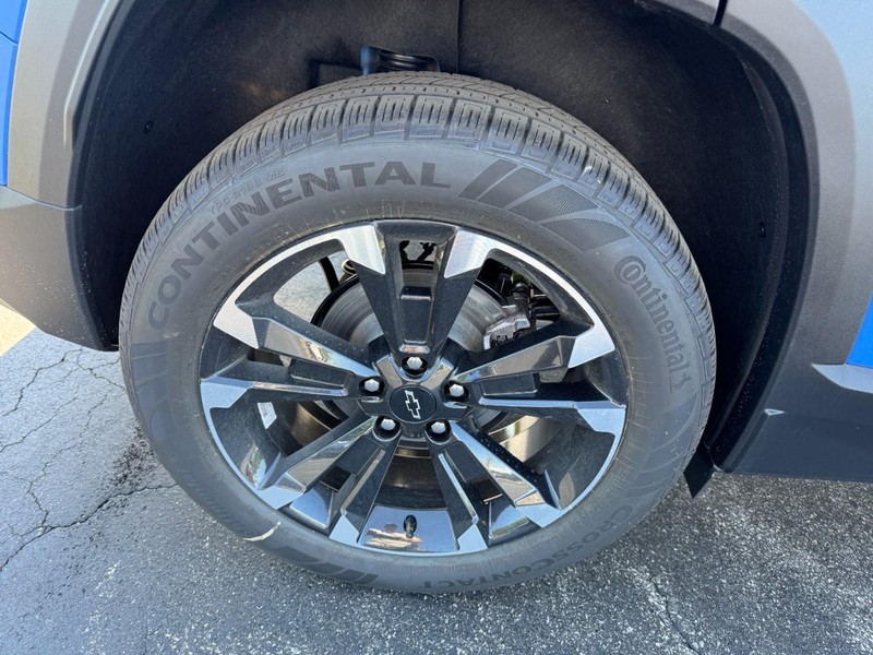 Chevrolet Equinox Vehicle Image 06